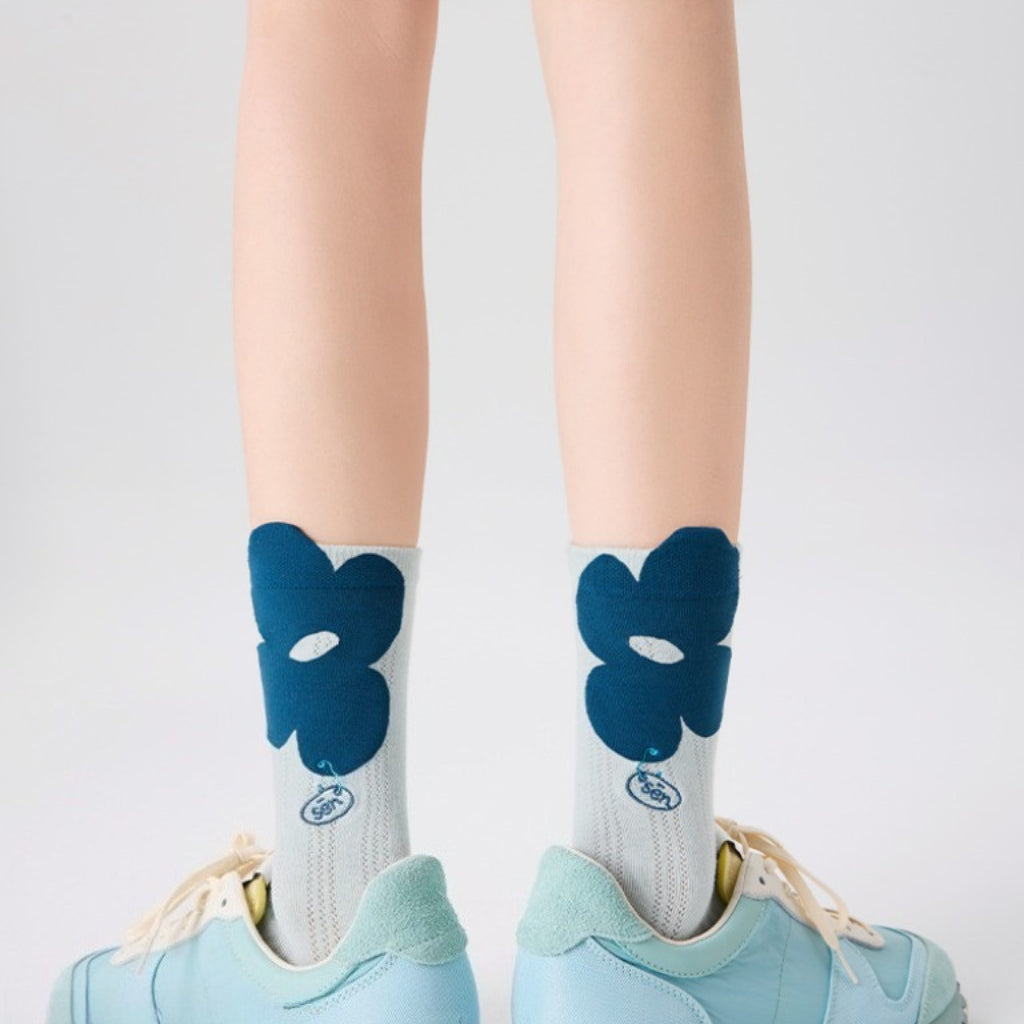3D Flower Mesh Socks – Breath of Spring Collection